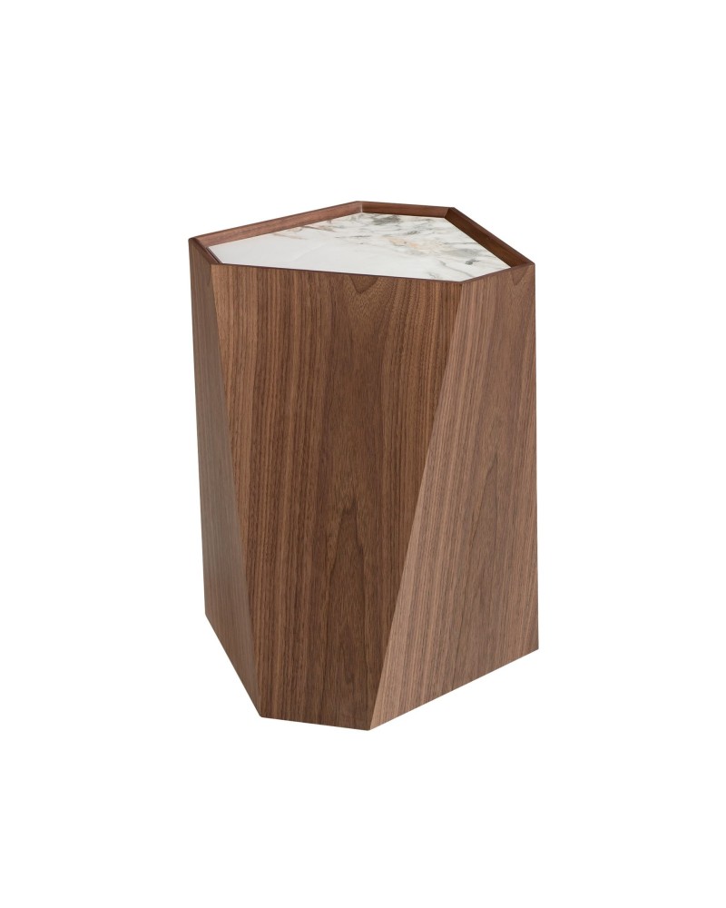 Mesa auxiliar triangular de porcelana mármol y nogal