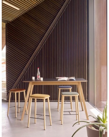 taburete Bisell tapizado con pad Buenos Muebles Gandía