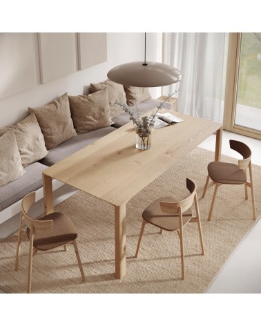 La silla Kol Madera, diseñada por Ibon Arrizabalaga