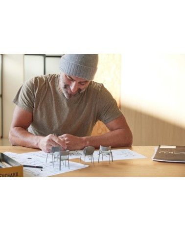 La silla Kol Madera, diseñada por Ibon Arrizabalaga